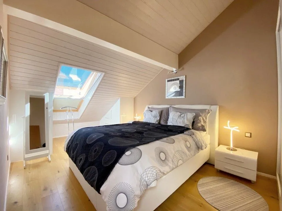 Bellissimo appartamento/casa di 330m2 - Giardino - 8 minuti da Morges