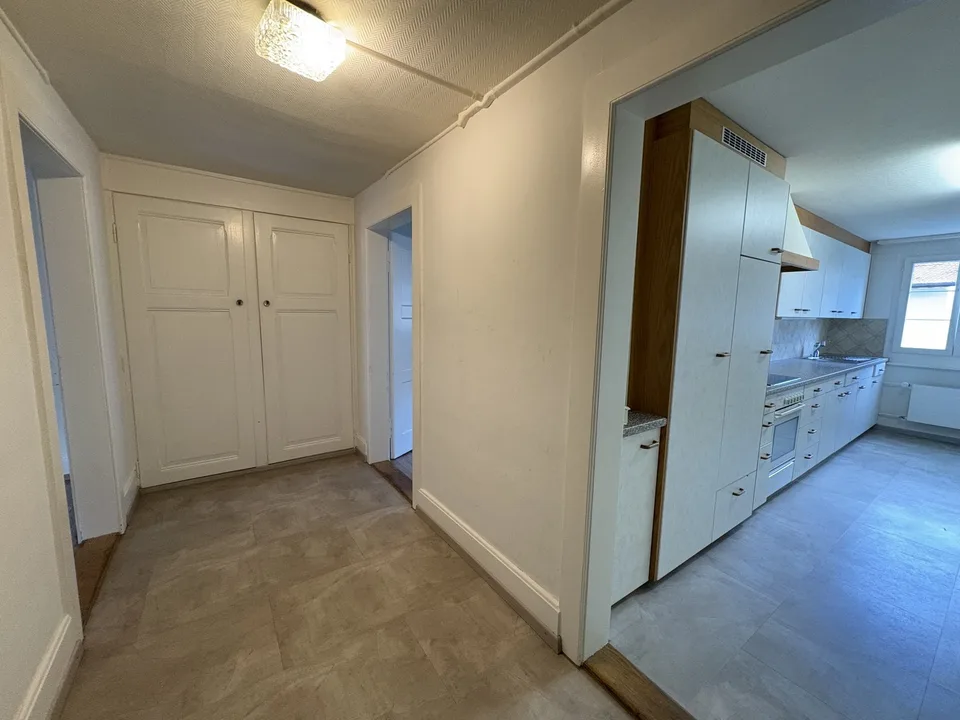 Bel appartement spacieux de 3,5 pièces au 2e étage à louer