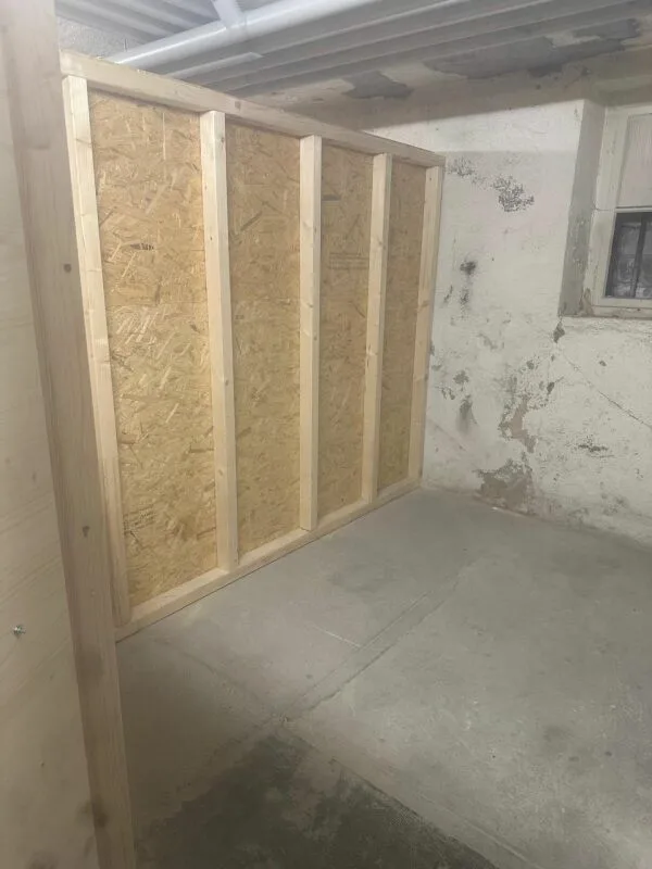 Surfaces de stockage de 15 à 25 m2 en plein centre-ville de Delémont