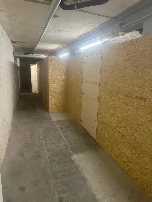 Spazi di stoccaggio da 15 a 25 m2 nel centro città di Delémont