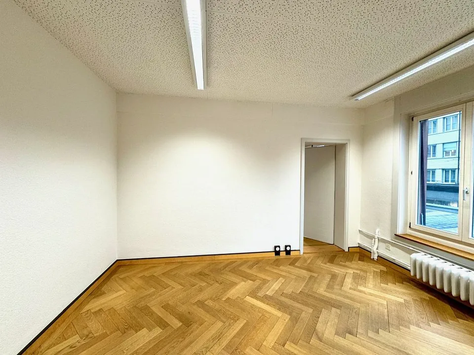 Office, 1st floor left