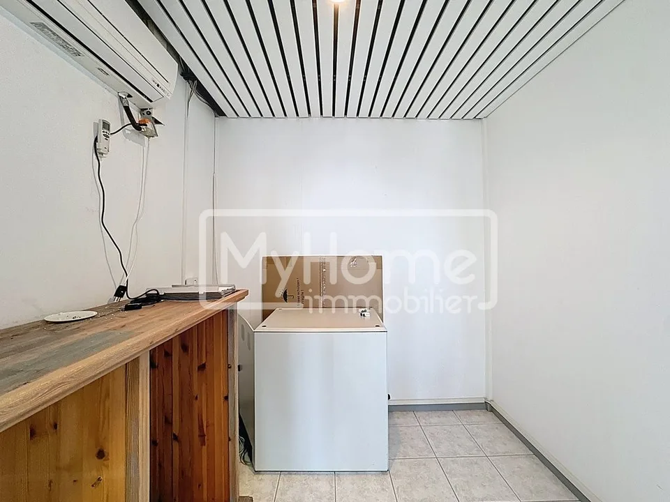 Lichtdurchfluteter Gewerberaum von 103 m2 in Lonay – Foto 6 von 6