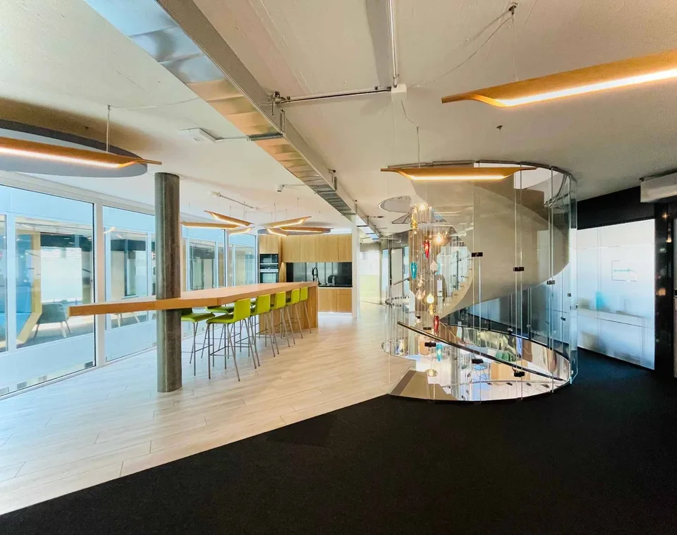 Büros PLUG & PLAY, ab 15 m2 zu vermieten