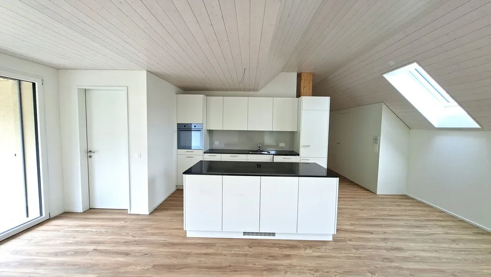 Charmant appartement mansardé au Lindehof Schüpfheim (premier occupant)