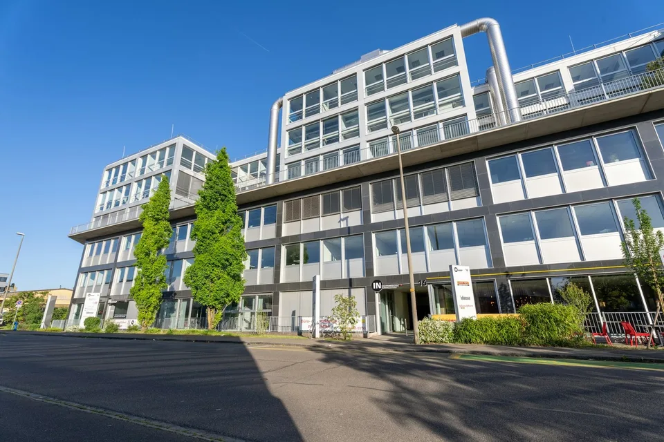 Vielfältige Büroflächen ab 750 m² zu vermieten