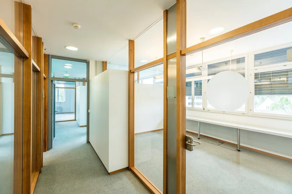 🏢 ✨ Ampio spazio con camere individuali suddivise