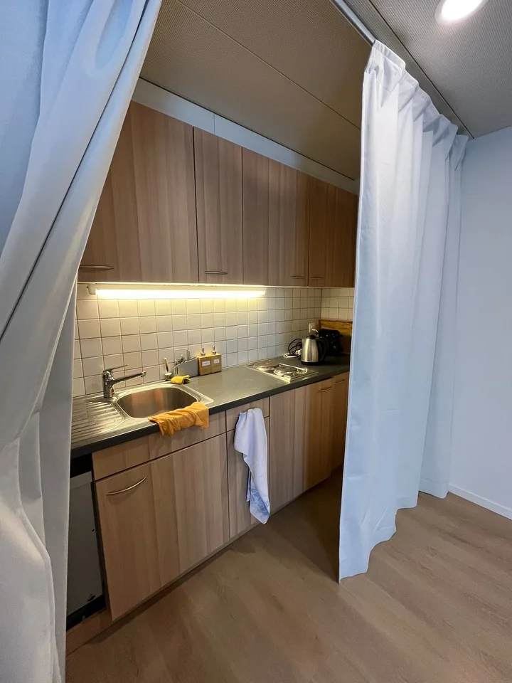 Büro zu vermieten, ideal für medizinische Praktiker, tägliche Vermietung – Foto 11 von 12