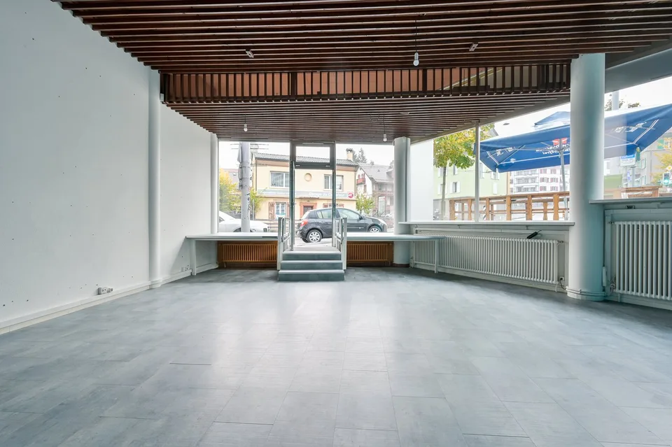 Zu vermieten: Vielseitige Gewerbefläche/Büro auf 2 Ebenen