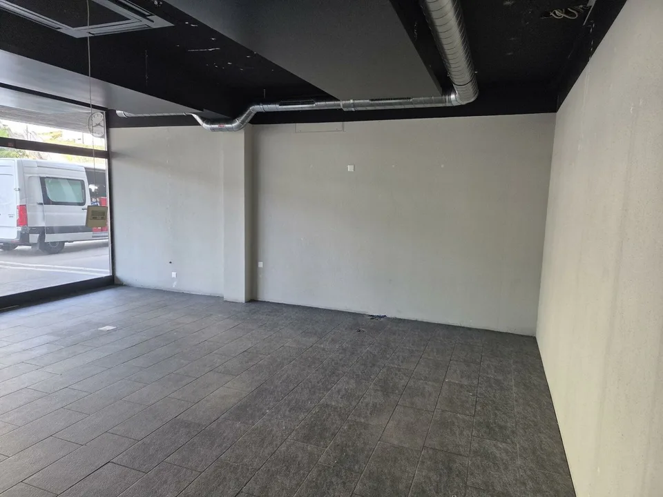 Beauty-Location am Bahnhof Killwangen‑Spreitenbach