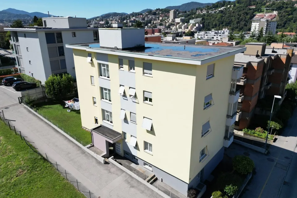 Rinnovato appartamento di 4,5 locali in zona residenziale. – foto 17 di 18