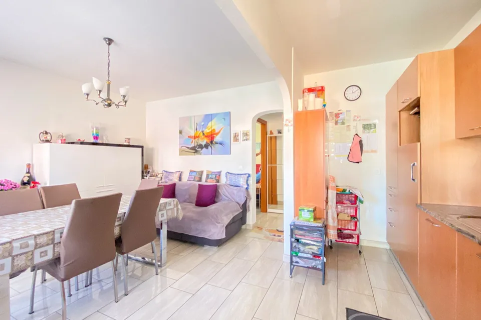 Rinnovato appartamento di 4,5 locali in zona residenziale. – foto 14 di 18