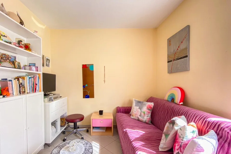 Rinnovato appartamento di 4,5 locali in zona residenziale. – foto 8 di 18