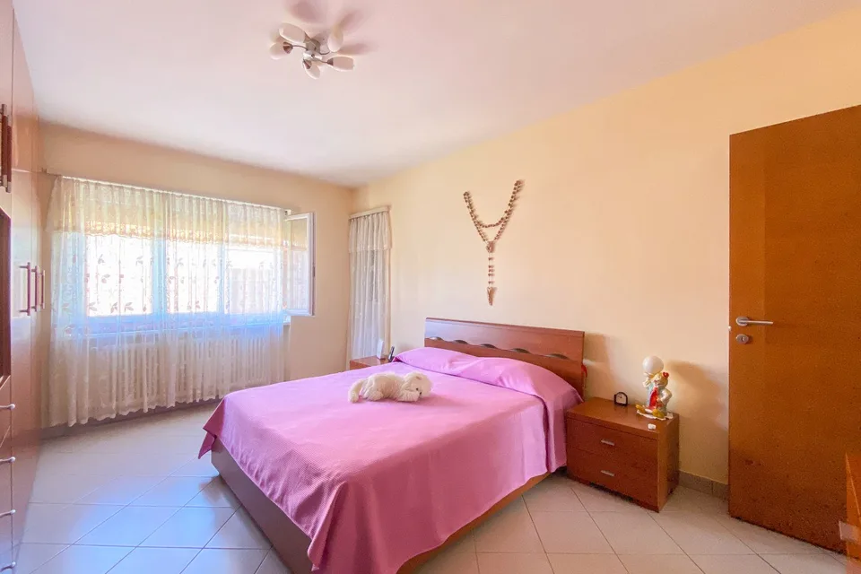Rinnovato appartamento di 4,5 locali in zona residenziale. – foto 11 di 18