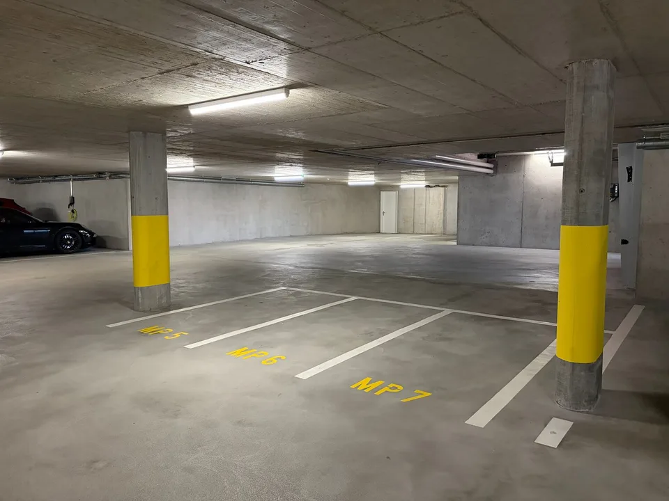 Posto di parcheggio per motocicletta