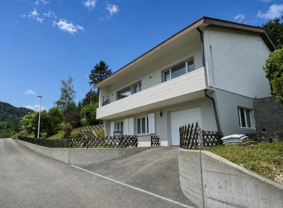 EFH an erhöhter und optimal besonnter Lage