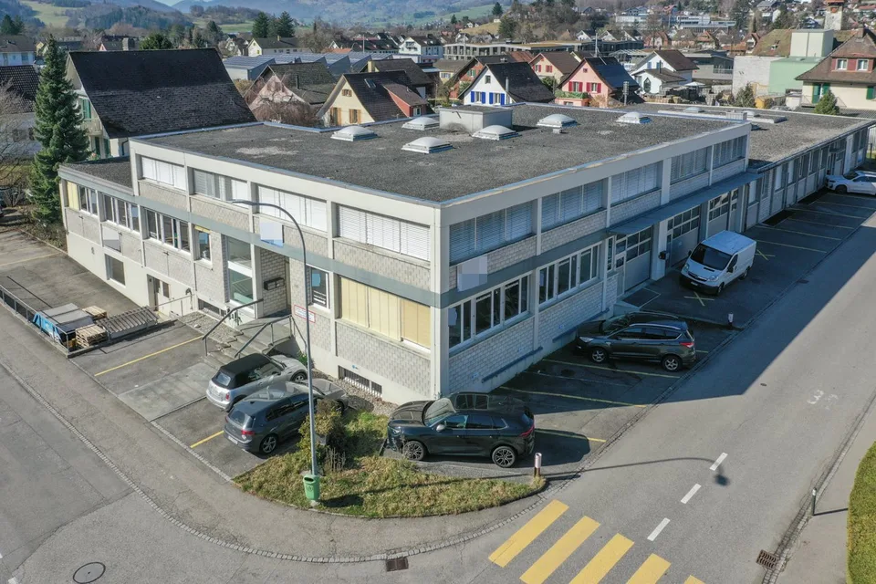 Gewerbeliegenschaft mit guter Rendite und langjährigen Mietern