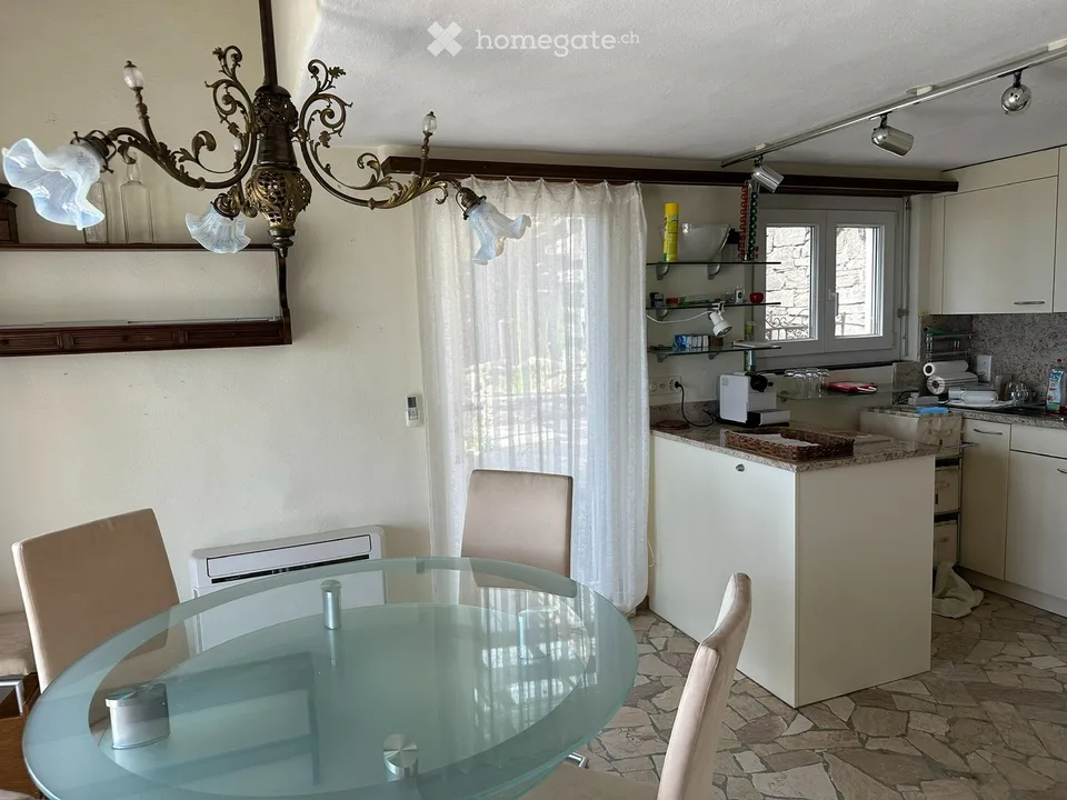 Maison unifamiliale/maison de vacances ensoleillée avec vue imprenable.