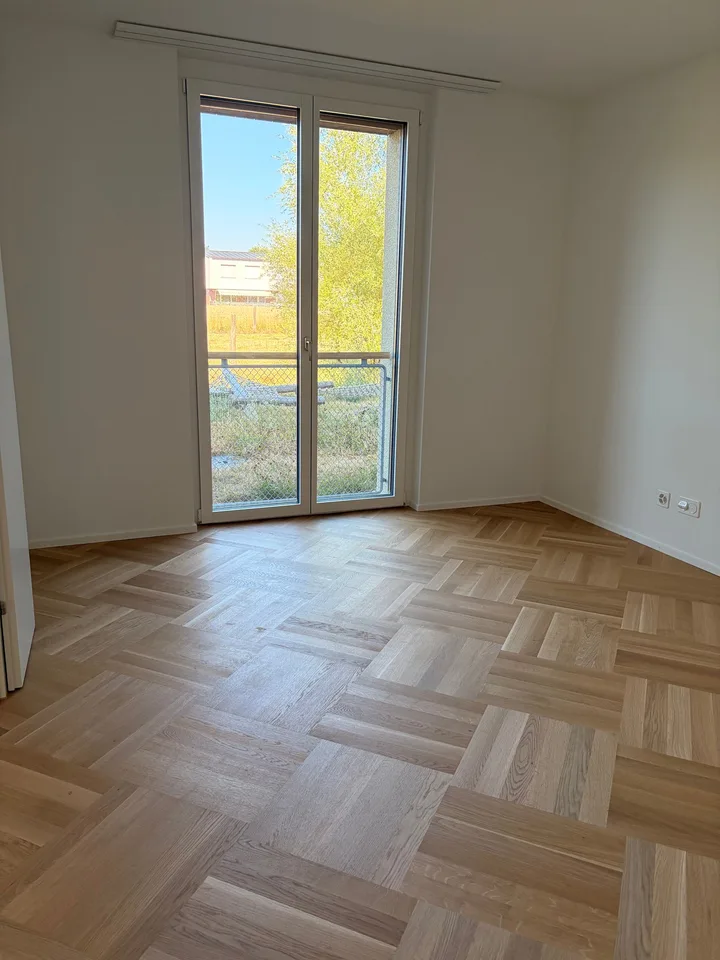 Appartamento W10 ¦ Proprietà immobiliare temporanea (WAZ) ¦ Promozione estiva fino al 15.09.2026