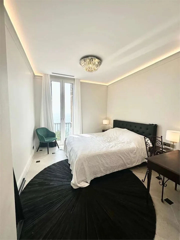Appartamento di prestigio ultimo piano vista mare – foto 12 di 13