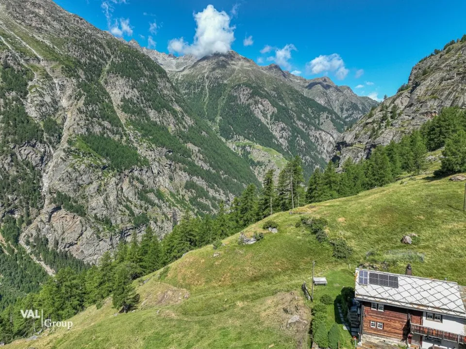 Appartamento 3.5 stanze in un accogliente chalet alpino