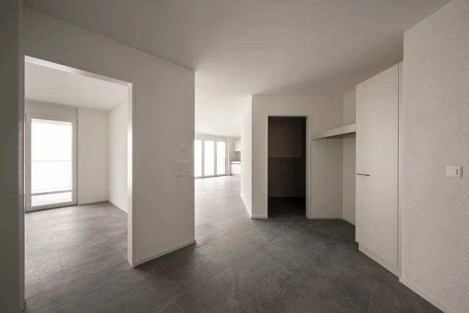 La tua nuova casa a Bottenwil – Vivere con vista sul verde