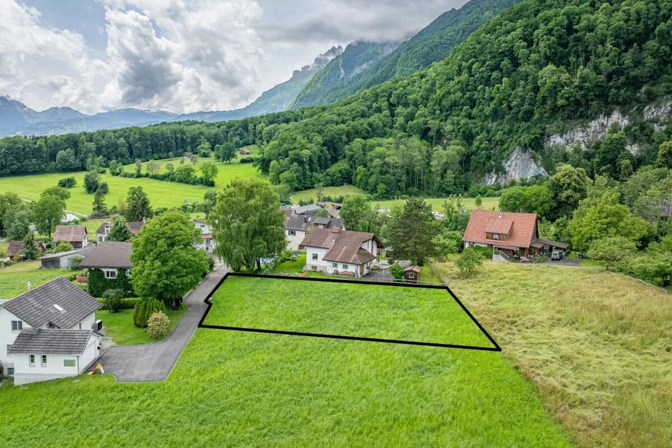 Baulandgrundstück