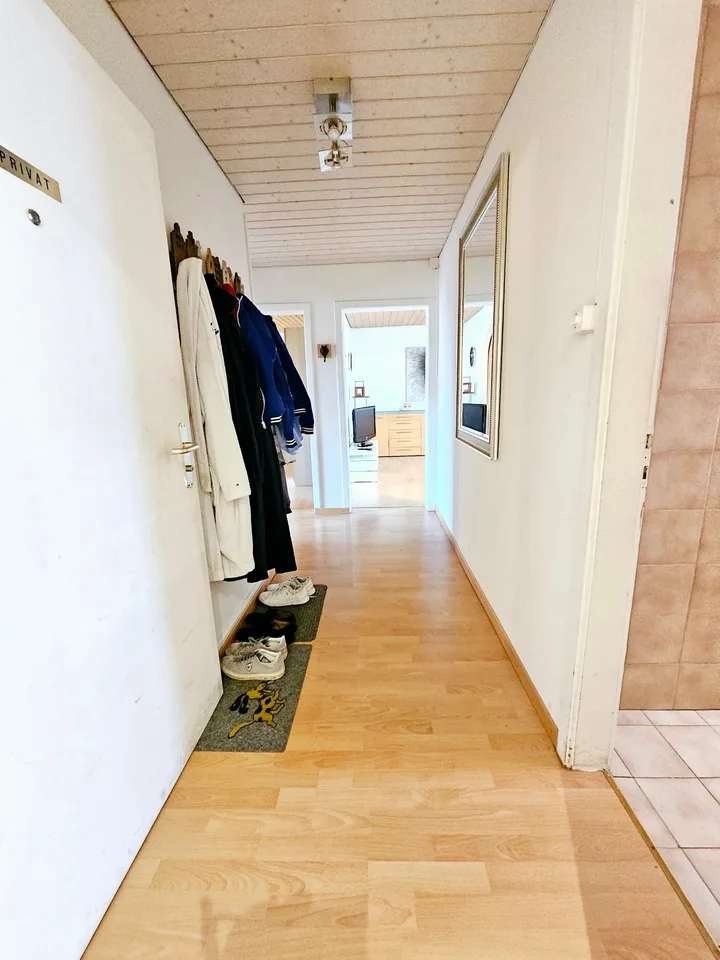 Maison de plusieurs familles charmante avec espace commercial à Röschenz – photo 9 sur 15
