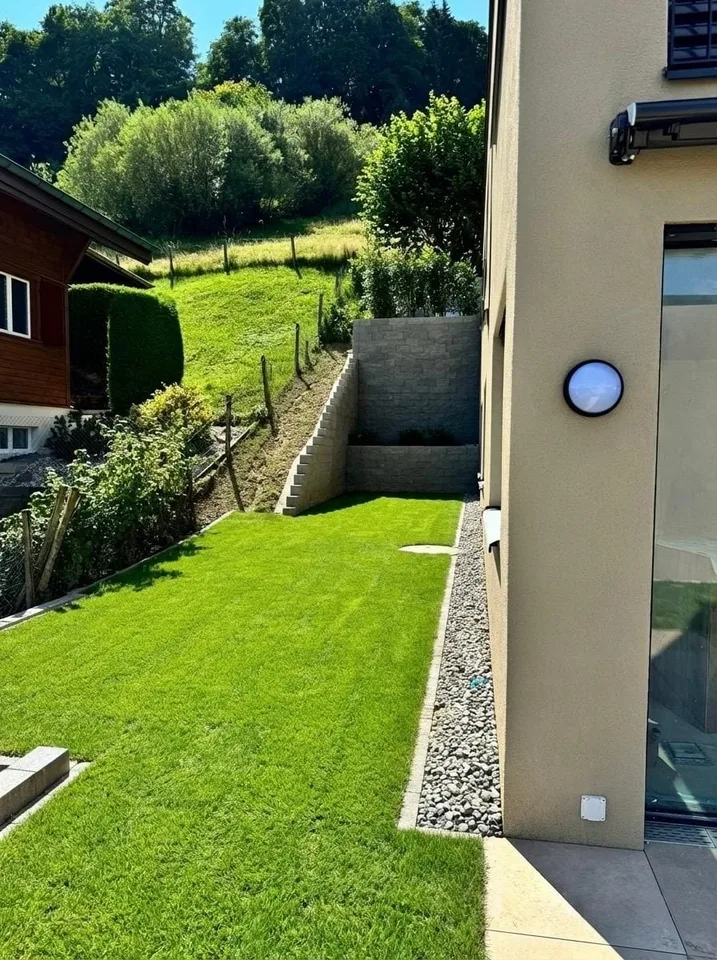 Appartamento giardino 3.5 locali con vista panoramica a Strengelbach in vendita