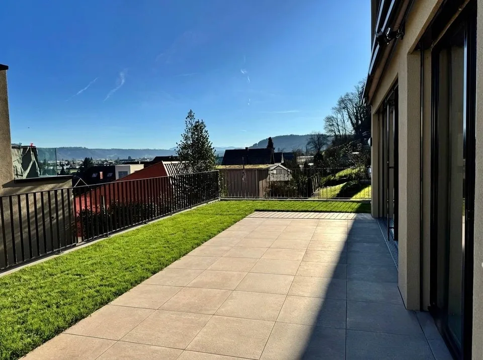 Appartamento giardino 3.5 locali con vista panoramica a Strengelbach in vendita