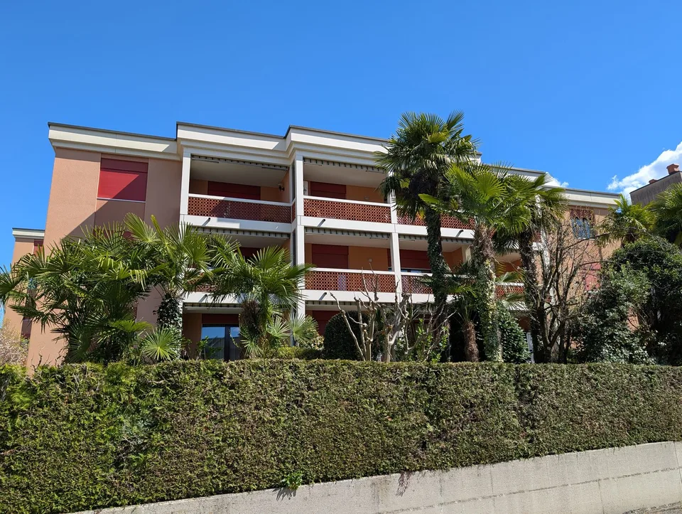 Schönes Apartment mit 4.5 Zimmern, nur wenige Schritte vom See entfernt