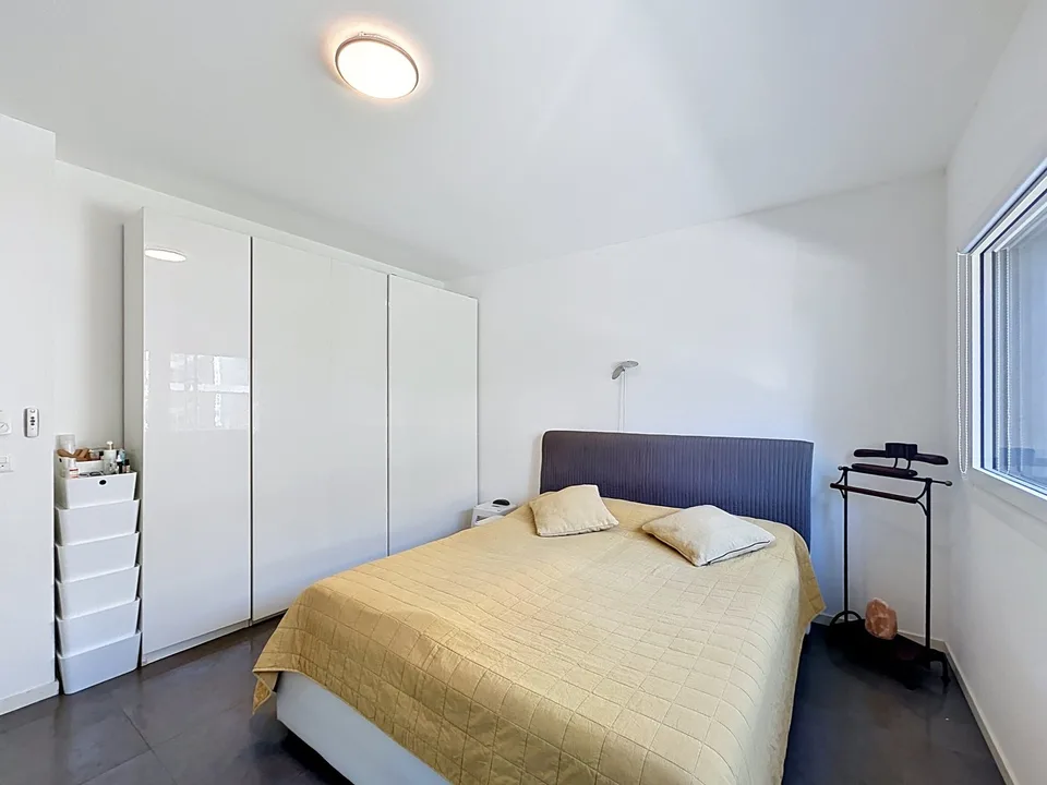 Triplex di 5,5 locali con spazio indipendente, vicino al lago e all'EPFL – foto 12 di 23