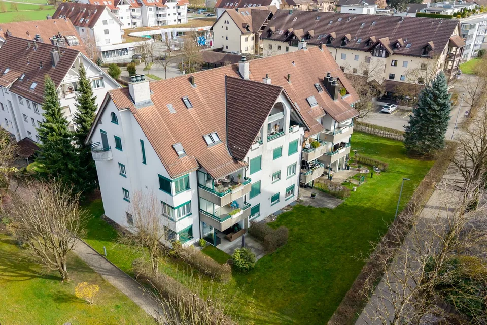 Ältere  4 ½ - Zimmer – Eigentumswohnung an erstklassiger Lage
