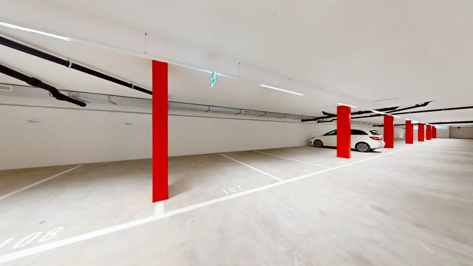 160 m² Emplacement de succès - Espace commercial représentatif dans un excellent emplacement – photo 11 sur 13