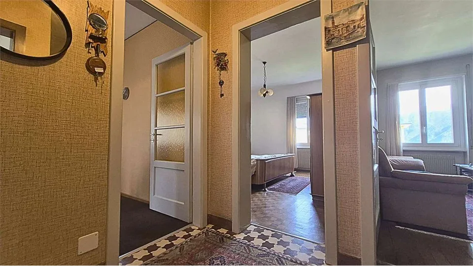 APPARTEMENT 3.5 PIÈCES VUE SUR LAC