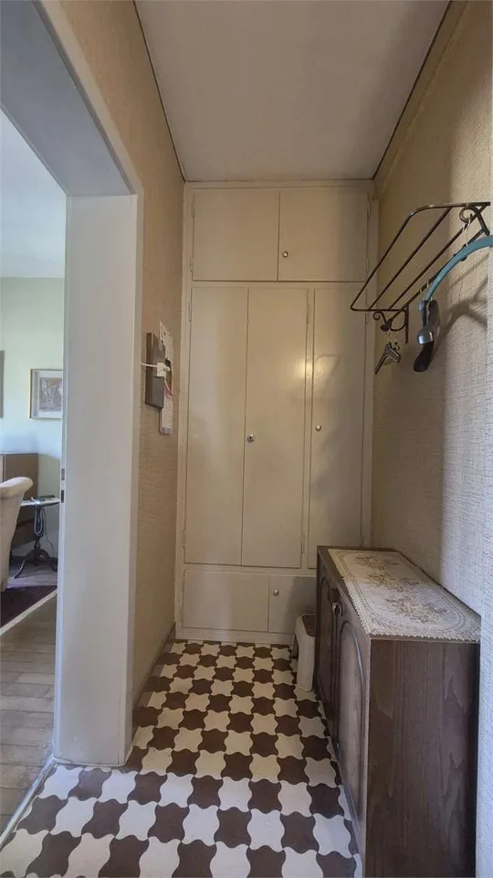 APARTMENT 3.5 ROOMS LAKE VIEW – photo 6 of 13