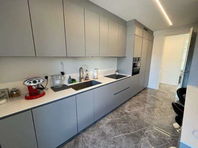 COLLINA D'ORO: ELEGANTES 3,5 ZIMMER HAUS MIT SCHWIMMBAD – Foto 11 von 13