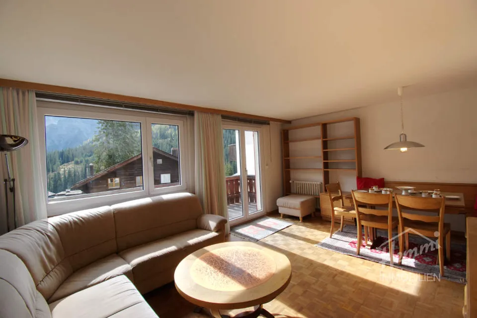 Ferienhaus an wunderschöner Aussichtslage mit 4 Garagen