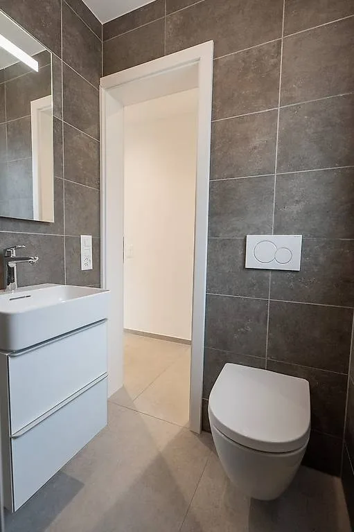 Wir verkaufen geräumige und moderne Villen in Moleno – Foto 9 von 13