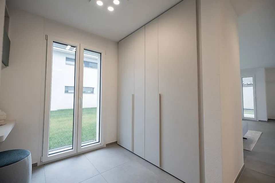 Wir verkaufen geräumige und moderne Villen in Moleno – Foto 6 von 13