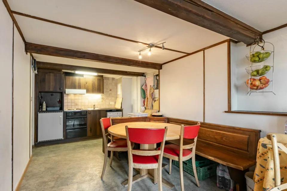 Appartamento di 3 camere con posto esterno nella casa Murmeli, Mürren