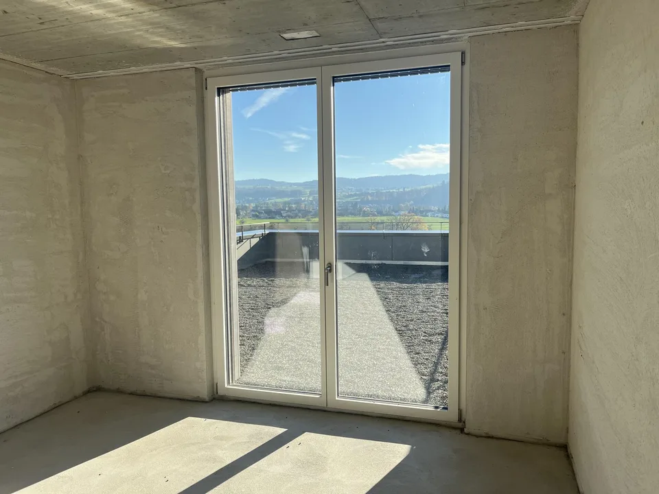 Attikawohnung mit grosser Terrasse inkl. zwei Tiefgaragenparkplätzen an ruhiger Lage. – Foto 11 von 20