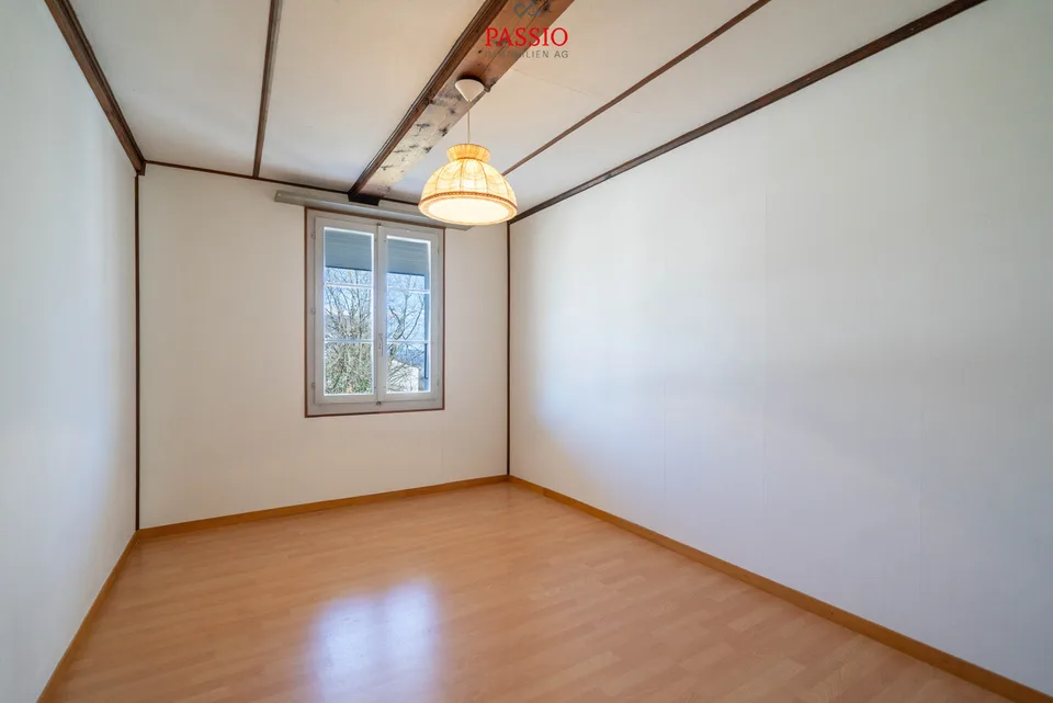 9 Zimmer Einfamilienhaus in Höfen BE – Foto 9 von 20