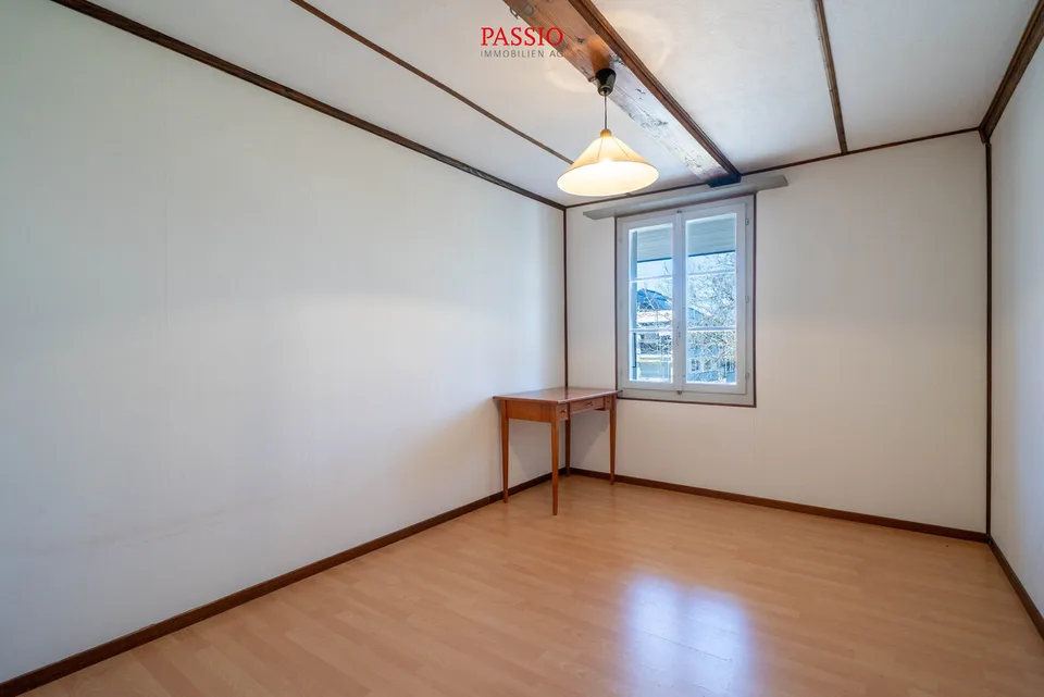 9 Zimmer Einfamilienhaus in Höfen BE – Foto 8 von 20