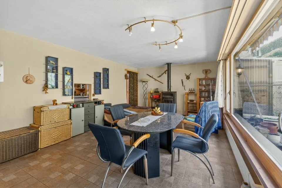 Casa a schiera con vista imprenabile, balcone spazioso, posizione rialzata e molta privacy – foto 12 di 30