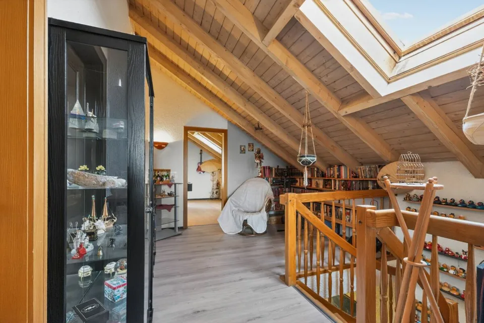 Casa a schiera con vista imprenabile, balcone spazioso, posizione rialzata e molta privacy – foto 9 di 30