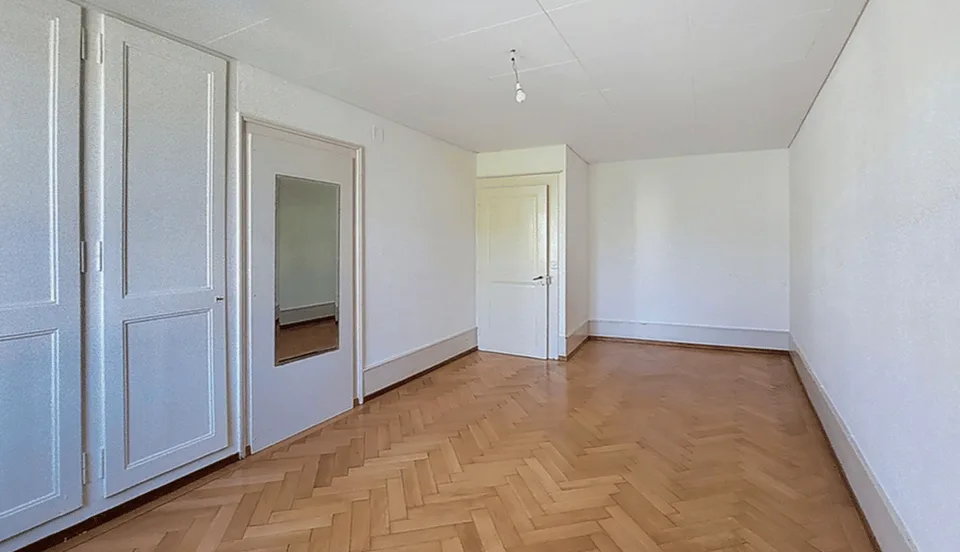 Geräumige 5-Zimmer-Wohnung in Payerne renoviert – Foto 17 von 27
