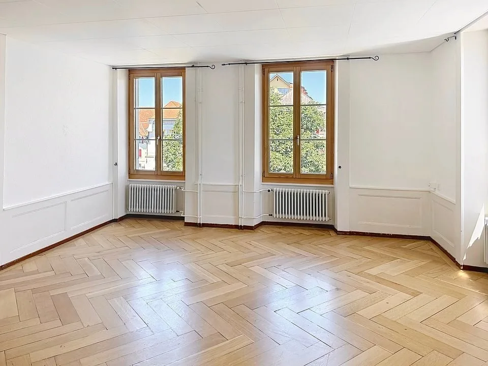 Geräumige 5-Zimmer-Wohnung in Payerne renoviert – Foto 6 von 27