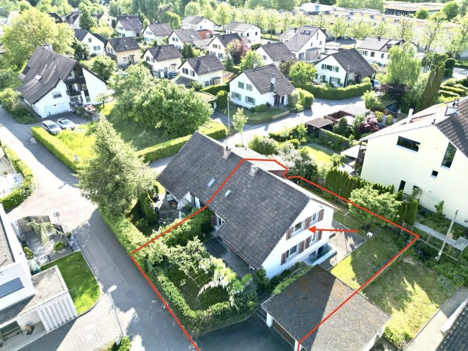 Familienfreundliches Doppeleinfamilienhaus an ruhiger Wohnlage