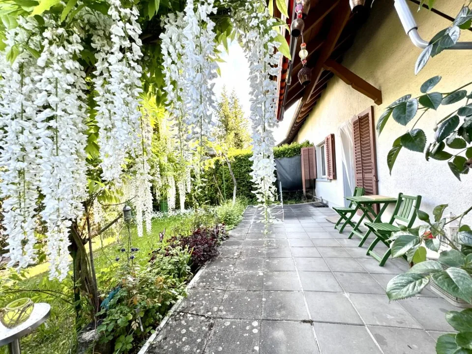 Bonheur familial avec jardin privatif dans un quartier résidentiel calme – photo 9 sur 25