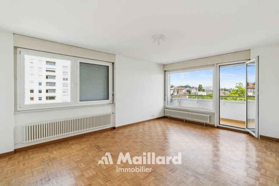 Wohnung mit 4.5 Zimmern und Seeblick